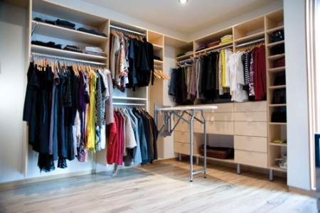 How to Get Rid of Clutter and Organize your Home? - The HomeSource